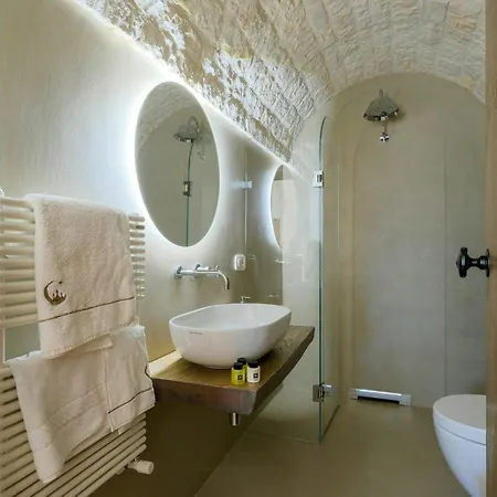 Vakantiehuis Trulli Borgo With Sauna In Valle D'itria *